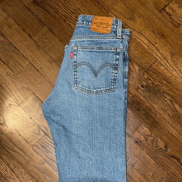 Levi's 501 Wedgie Jeans - Picture 3 of 5